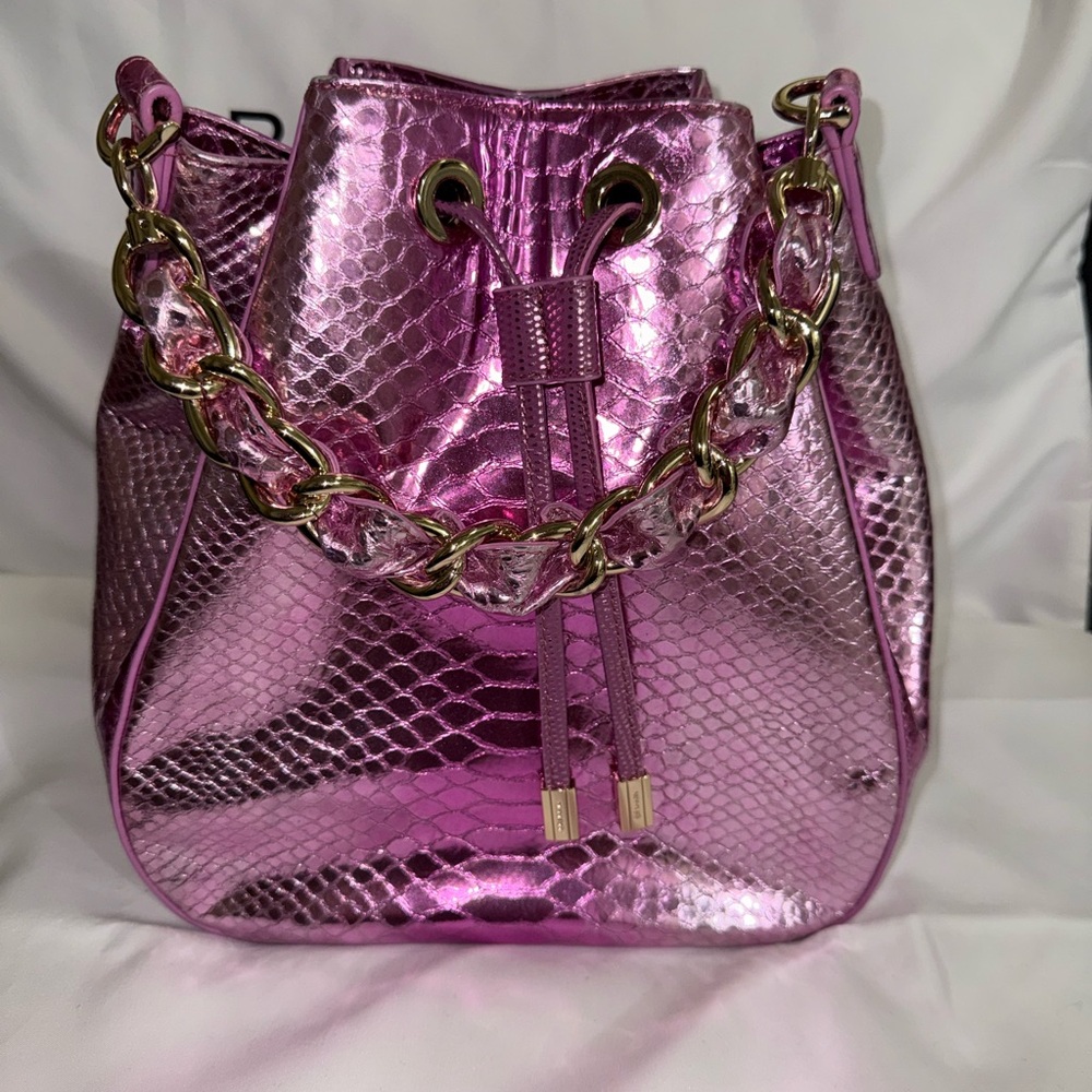 Brahmin Melinda Rose Water Akoni in EUC (RARE COLLECTION)